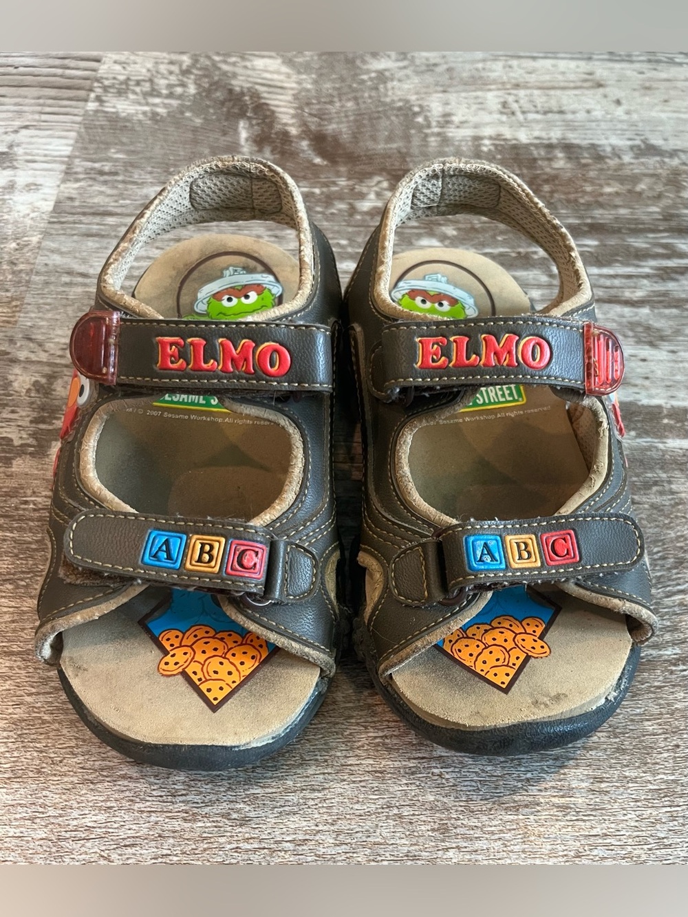 Y2K Kids Elmo Sandals